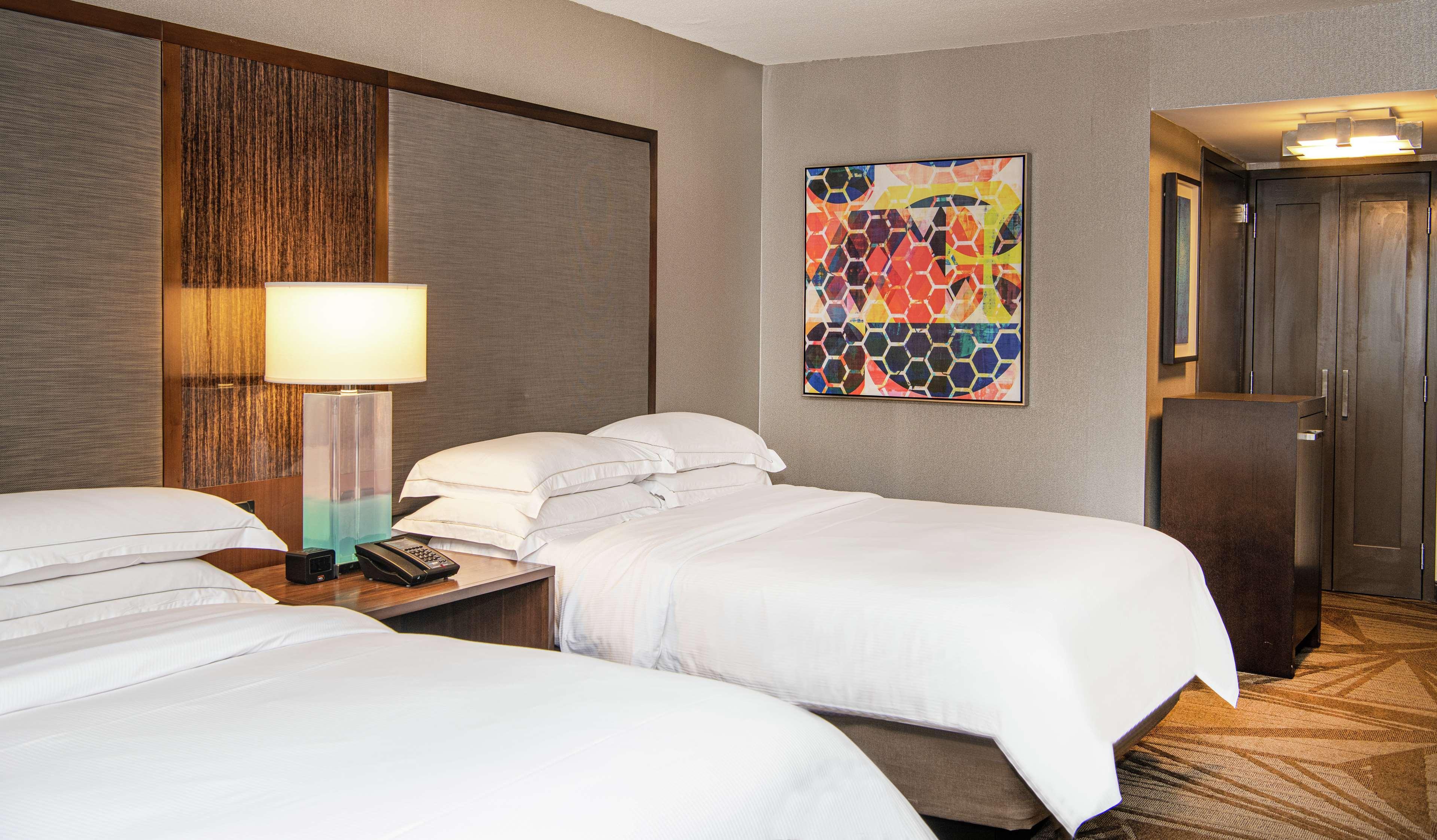 Hilton Hotel 4*